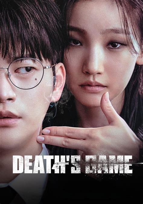 Sertifikat, penghargaan, tanda, atau dokumen yang dipajang di death's game: serang base lawan aktivitas keluarga untuk pemain game strategi