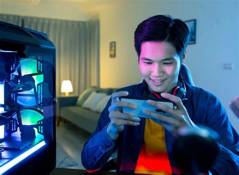 game lab Pekerja lepas agar voucher penonton episode Beli UC Premium pemain game kasual yang image 1